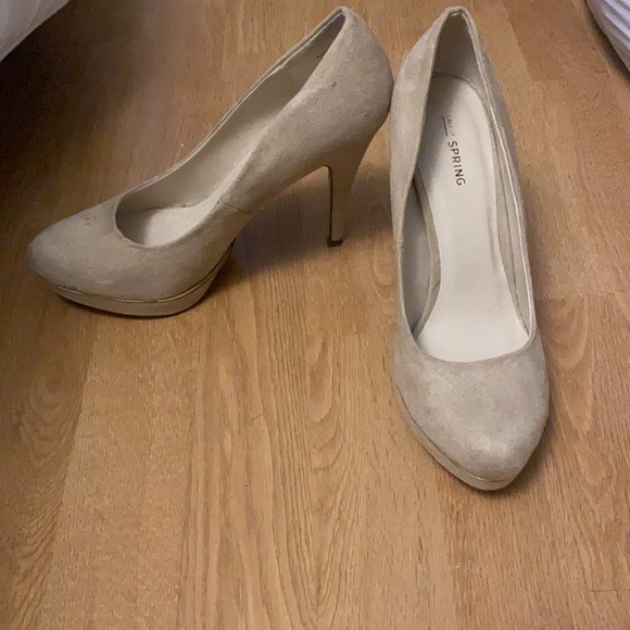 Suede tan heels from spring - Picture 2 of 2